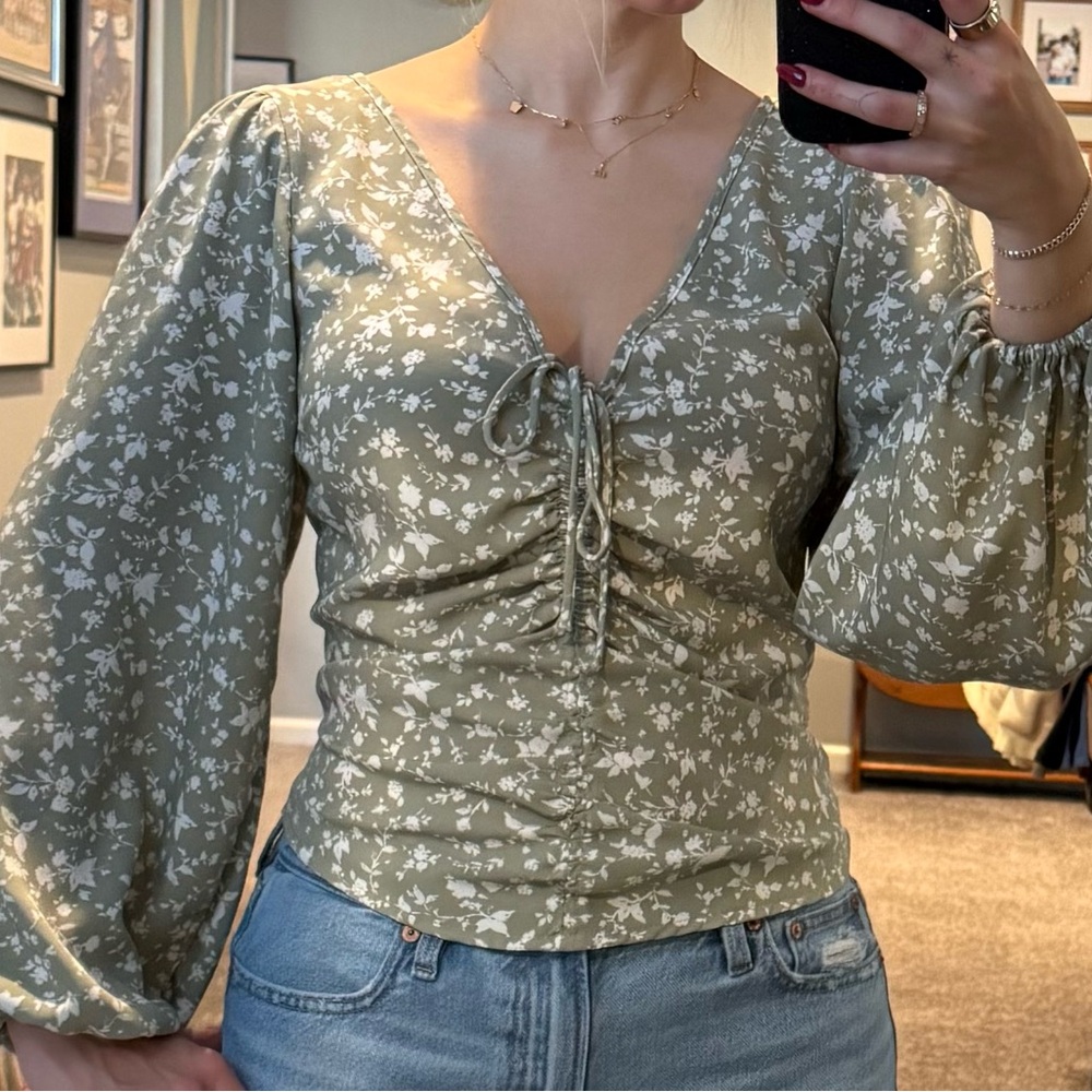 Abercrombie & Fitch Floral Blouse